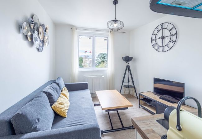 Apartment in Annemasse - M5 *Marquer* Beau T2 centre ville  Apartment in Annemasse - M5 *Marquer* Beau T2 centre ville