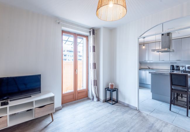 Apartment in Annemasse - M30*Marquer*T2 centre ville  Apartment in Annemasse - M30*Marquer*T2 centre ville