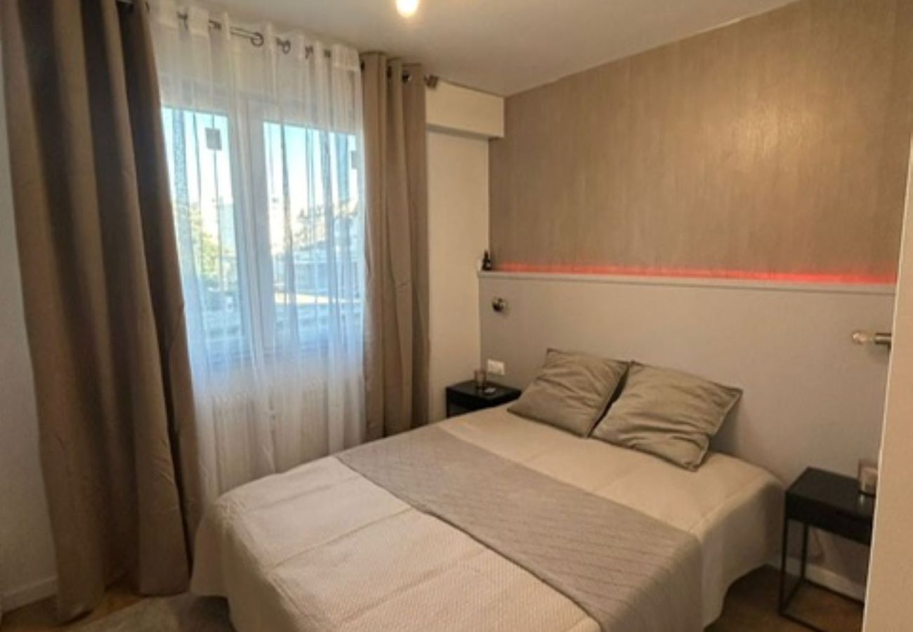 Apartment in Annemasse - M39*Marquer* T2 cosy proche frontière 