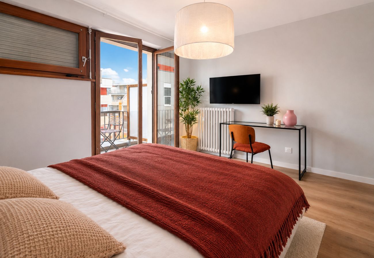 Studio in Annemasse - M074 Studio cozy avec balcon privé