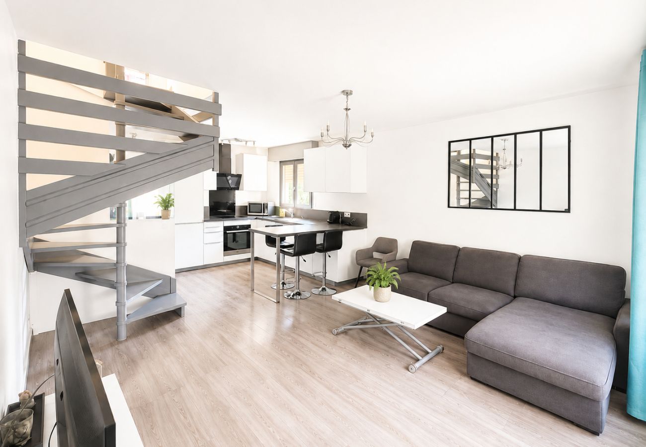 Apartment in Ambilly - M079 Joli T4 Ambilly