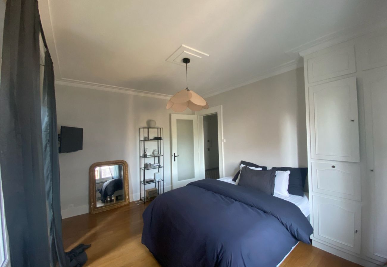 Rent by room in Annemasse - M82*Chambre Malbrande