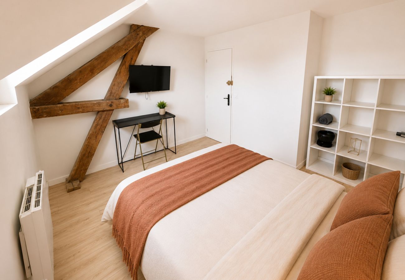 Apartment in Annemasse - M082 Marquer jolie chambre en colocation