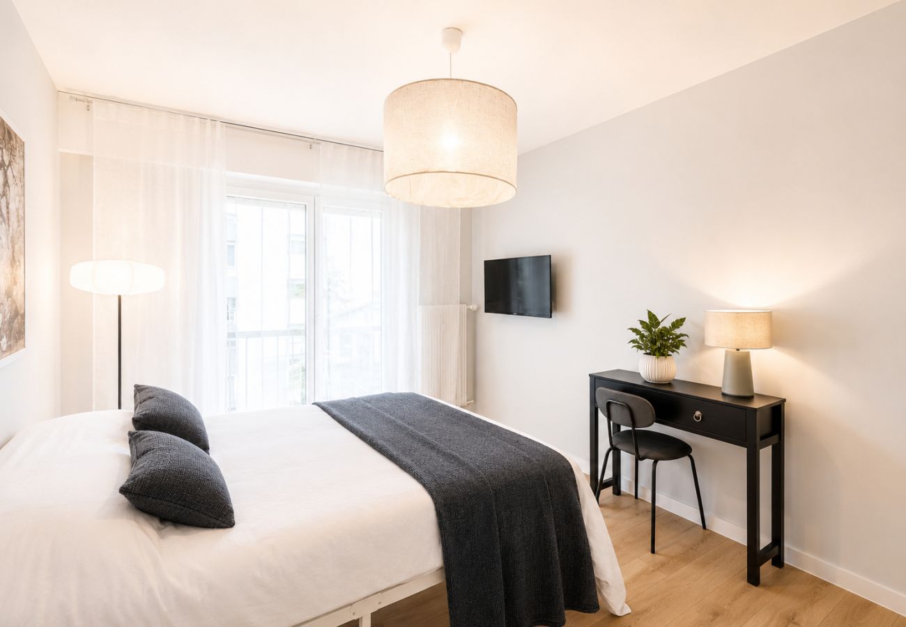 Apartment in Annemasse - M102 Chambre colocation proche gare