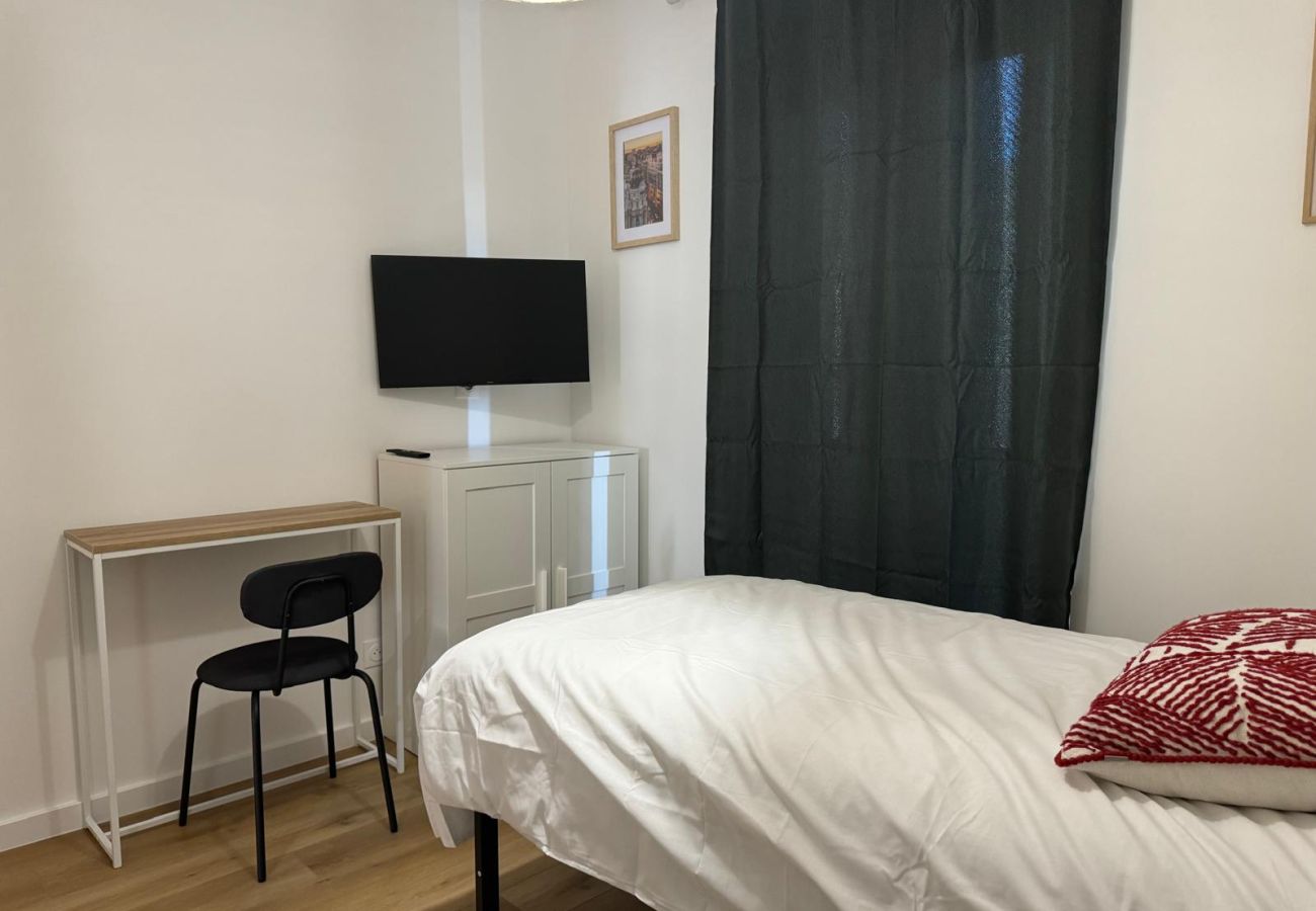 Studio in Annemasse - M98*Marquer* Studio avec balcon
