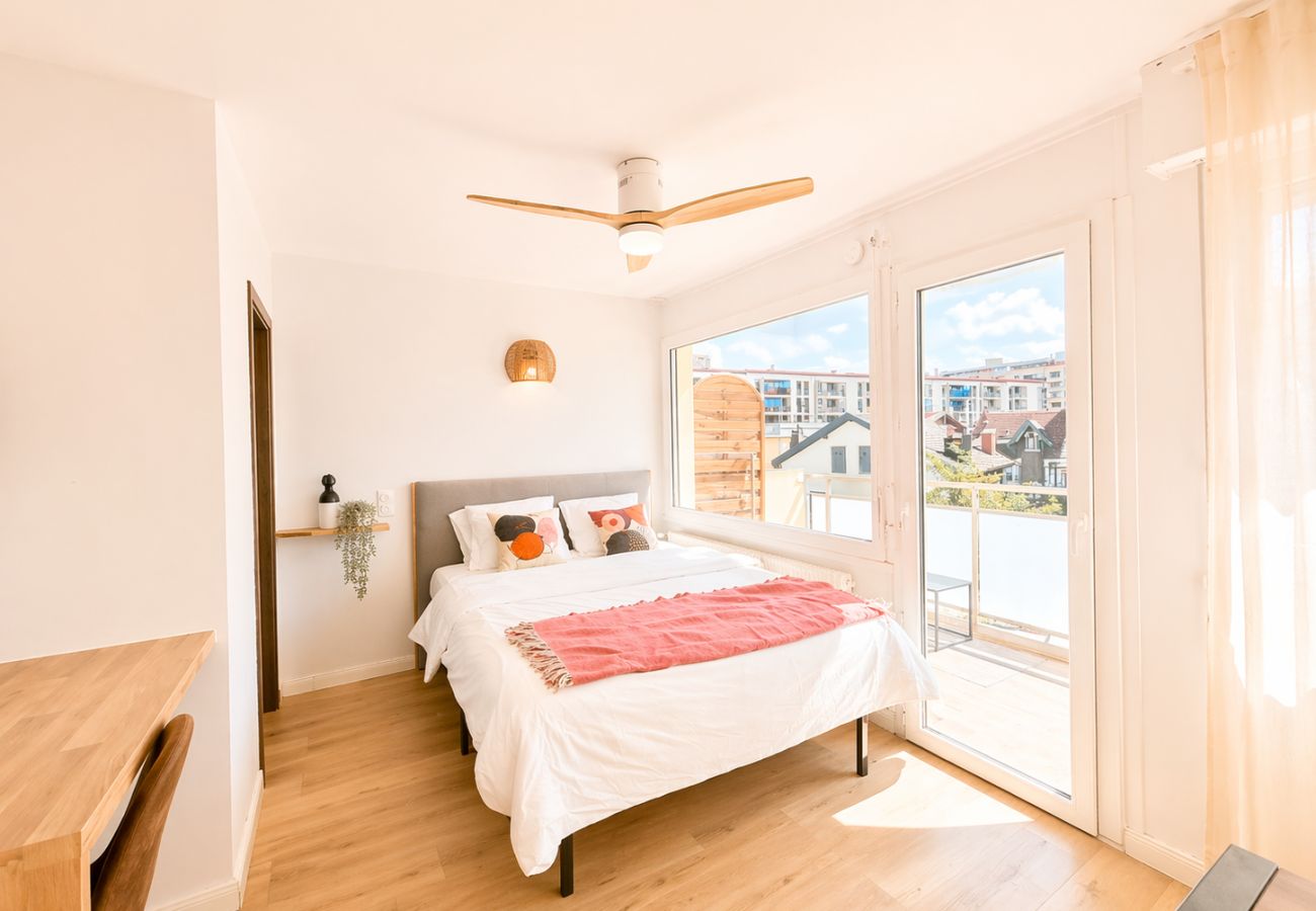Studio in Annemasse - M116* Marquer*