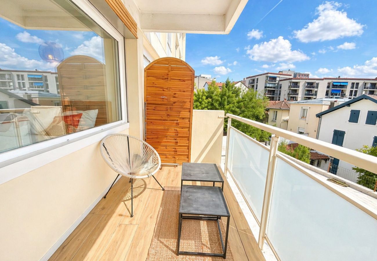 Studio in Annemasse - M116* Marquer*