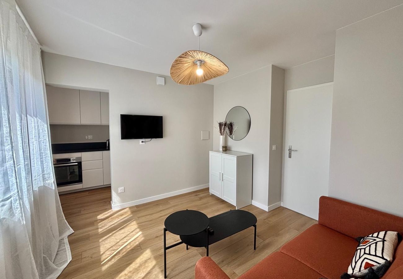 Apartment in Annemasse - M121*Marquer*