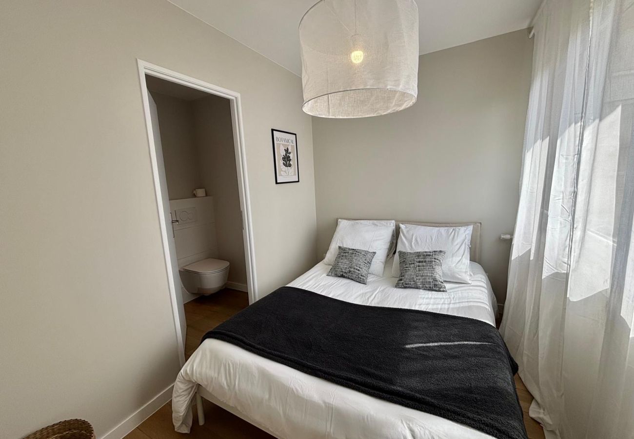 Apartment in Annemasse - M121*Marquer*