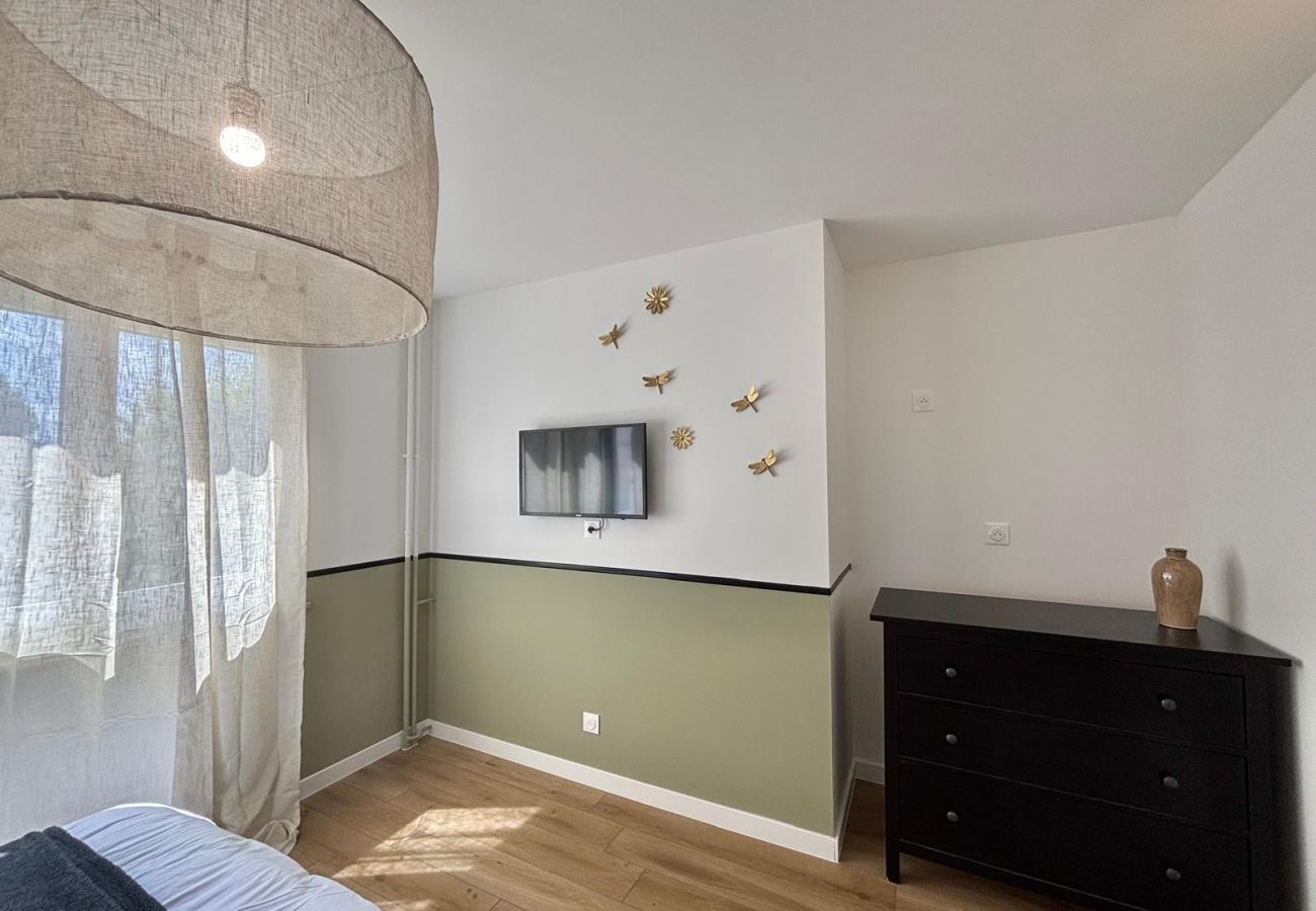 Apartment in Annemasse - M121*Marquer*