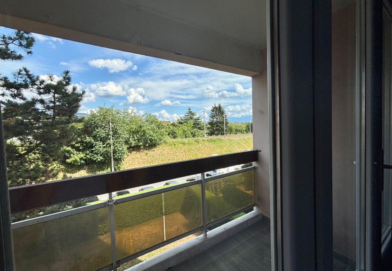 Apartment in Annemasse - M121*Marquer*