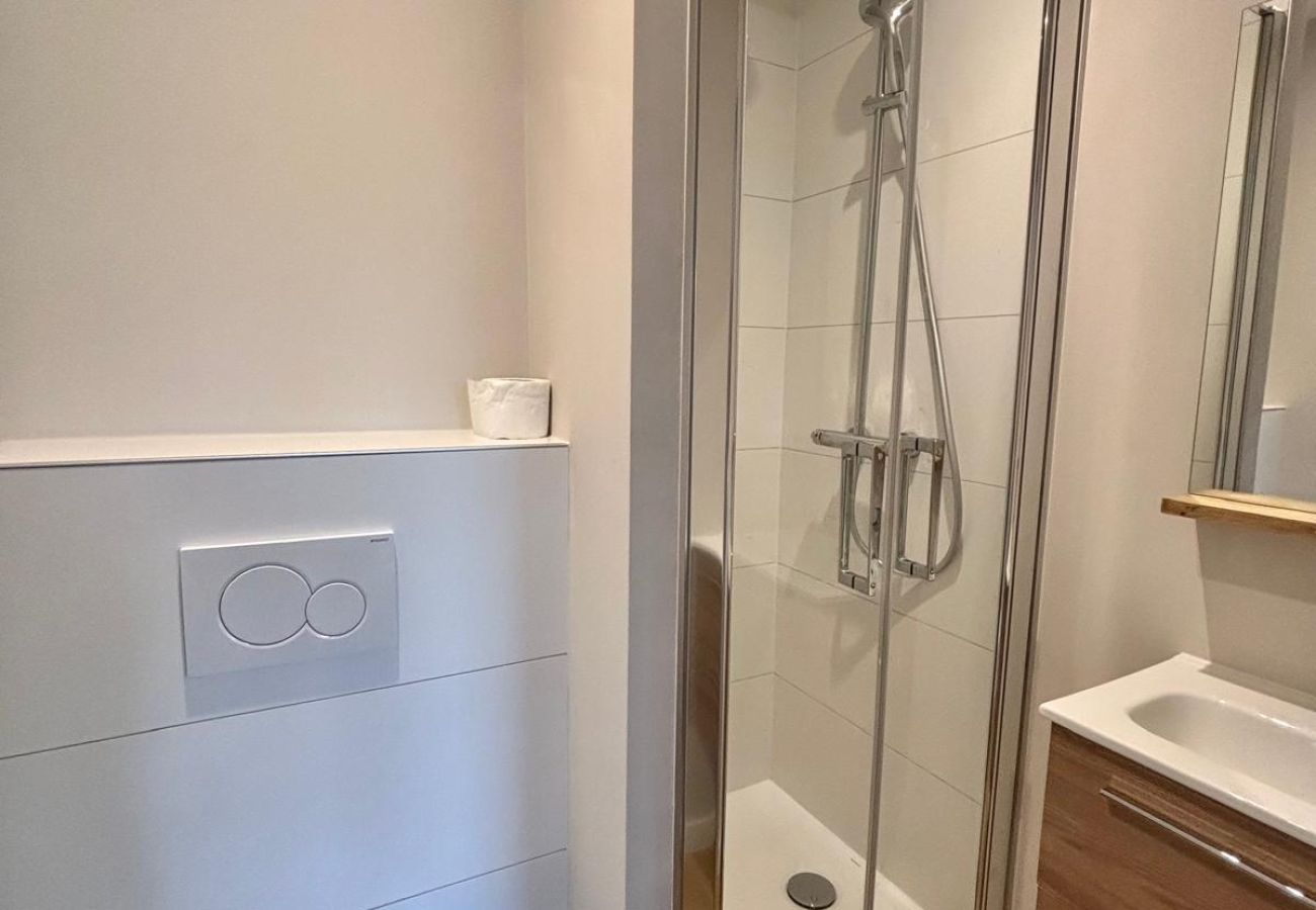 Apartment in Annemasse - M121*Marquer*