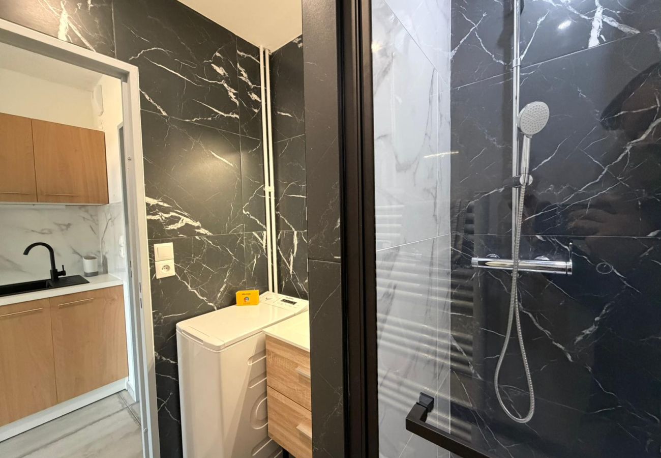 Studio in Gaillard - M127*Marquer*