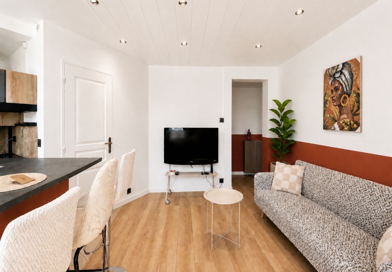 Apartment in Annemasse - M047*Marquer*