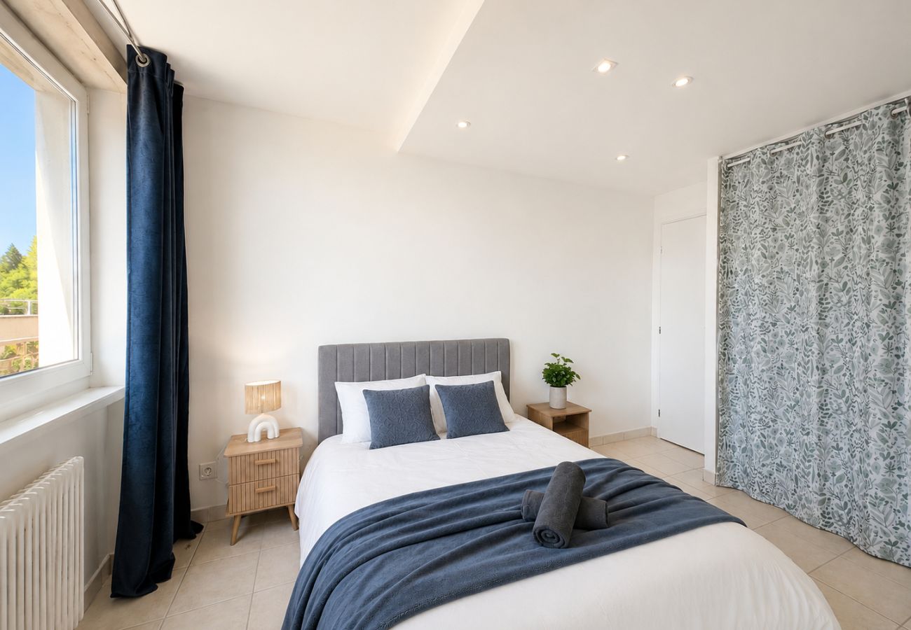 Apartment in Annemasse - M133*Marquer*