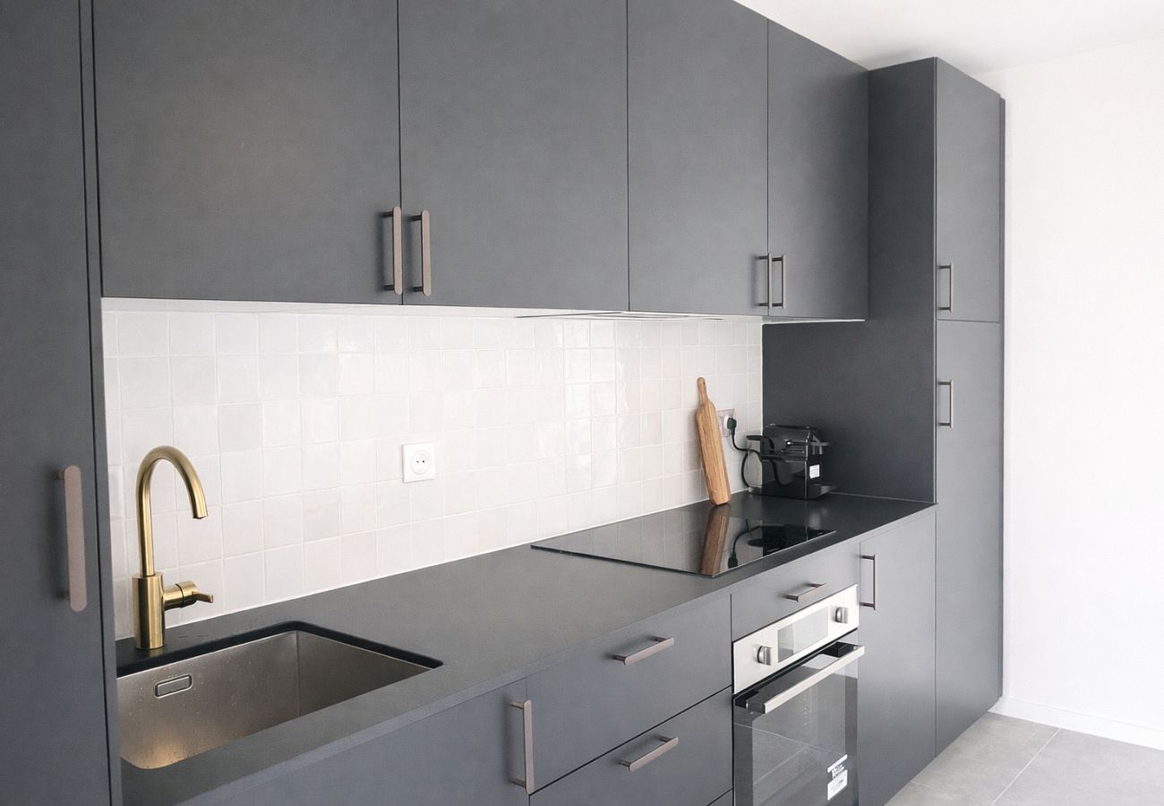 Appartement à Annemasse - M25 *Marquer* superbe appartement centre climatisé 