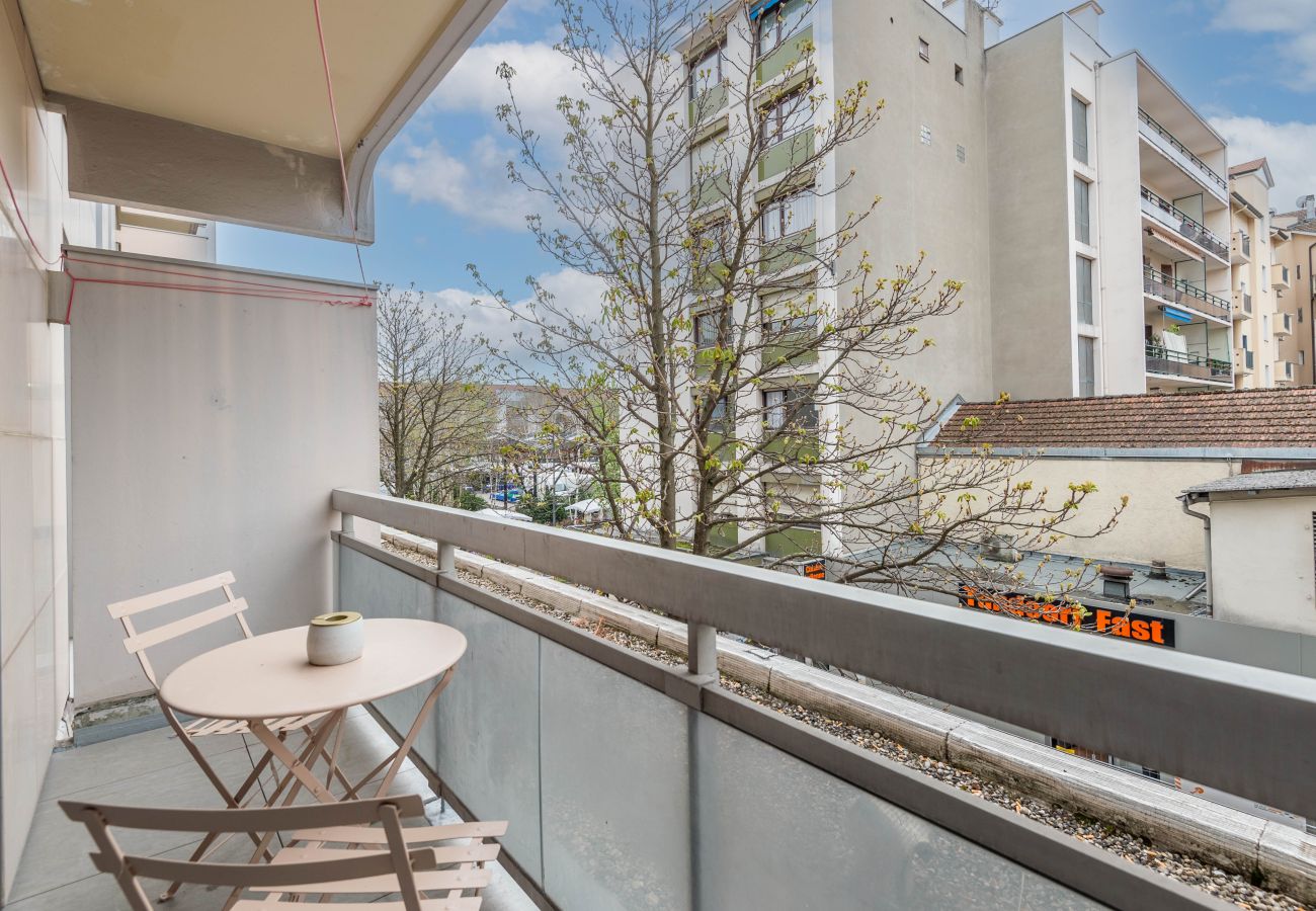 Appartement à Annemasse - M32 *Marquer* Magnifique T2 centre-ville 