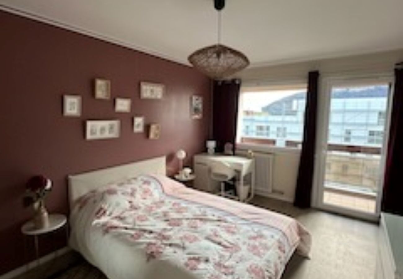 Appartement à Annemasse - M49*Marquer* T4 spacieux