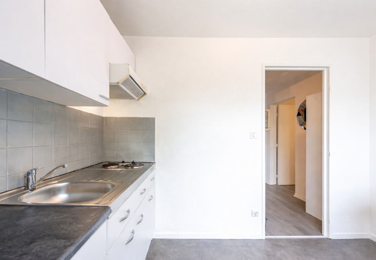 Studio à Annemasse - M61*Marquer* Studio proche frontière