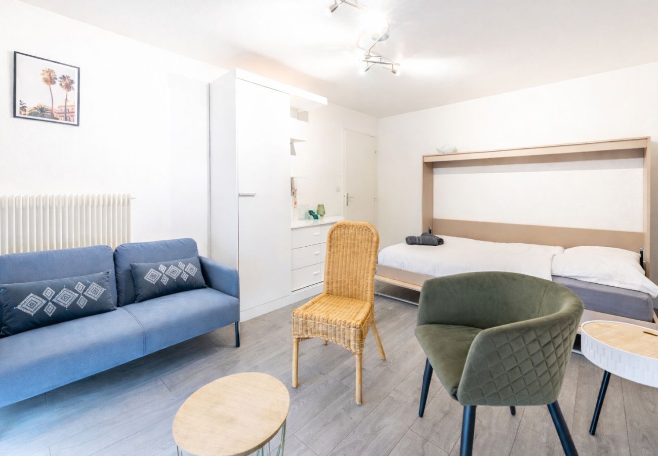 Studio à Annemasse - M61*Marquer* Studio proche frontière