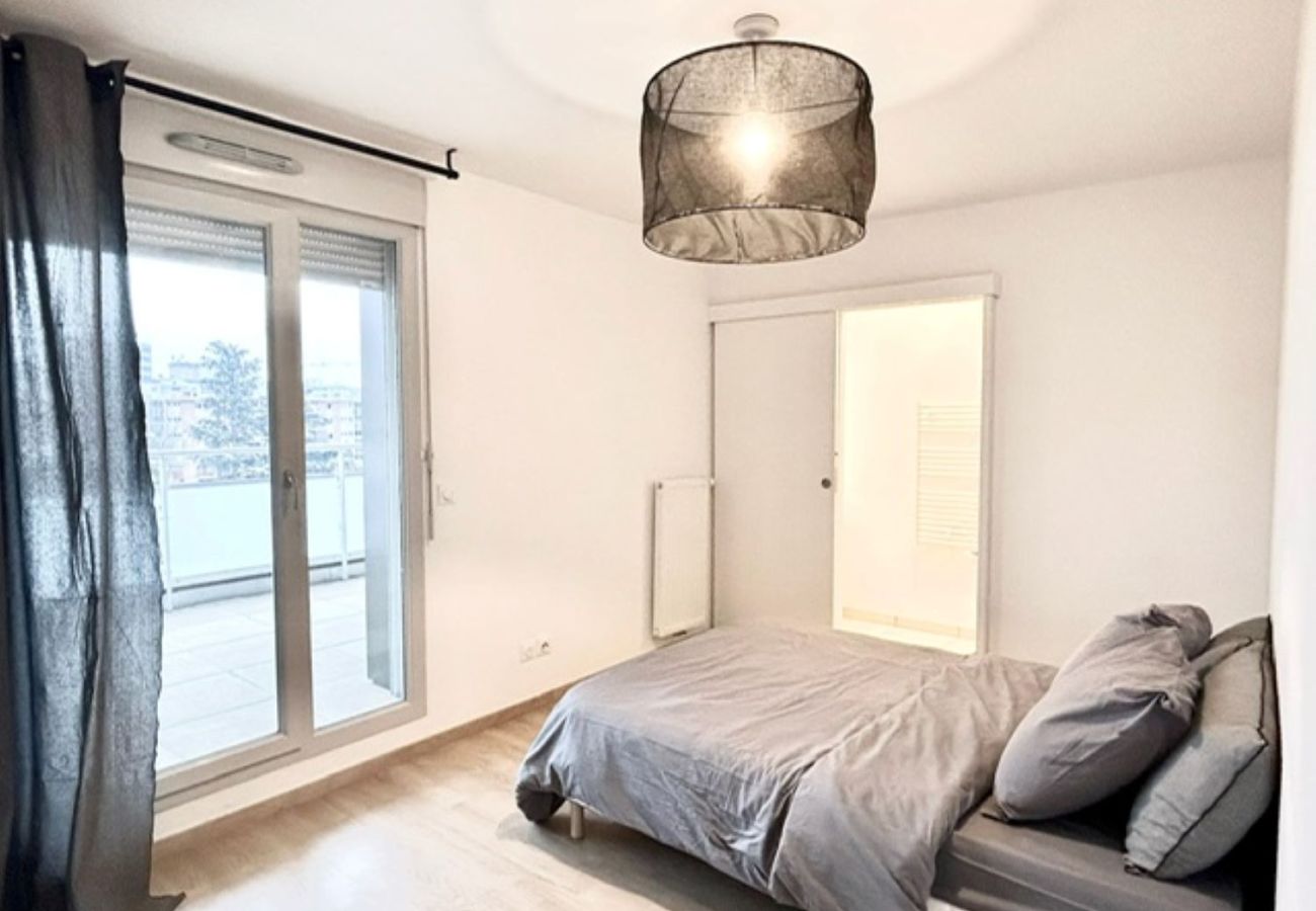 Appartement à Annemasse - M43*Marquer*T3 Annemasse au calme