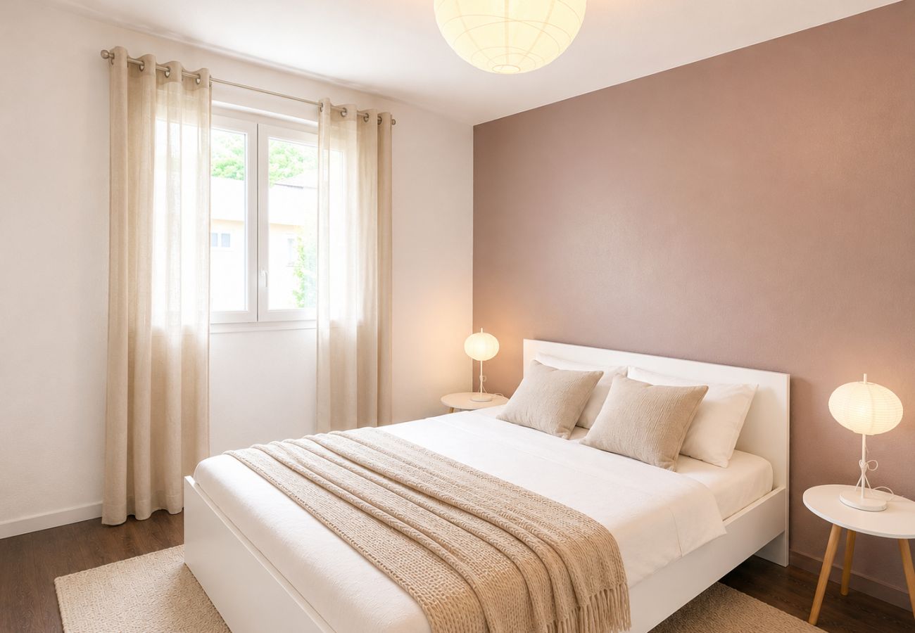 Appartement à Etrembières - M076 T2 Chaleureux avec balcon verdoyant