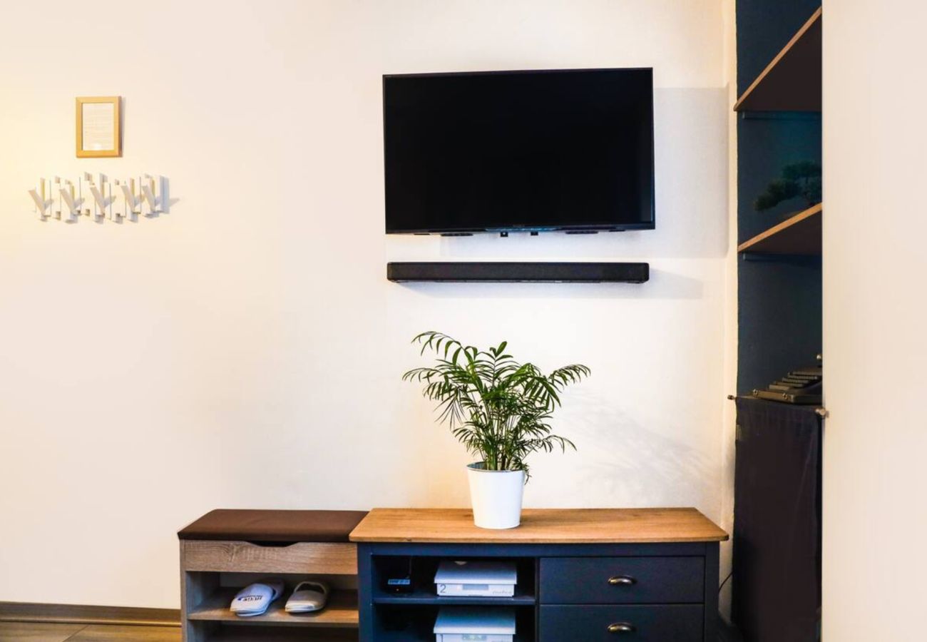 Appartement à Annemasse - M81*Marquer*T2 CARREL