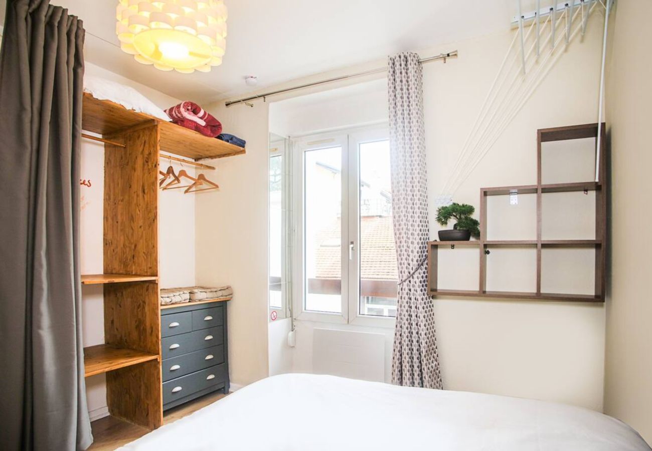 Appartement à Annemasse - M81*Marquer*T2 CARREL
