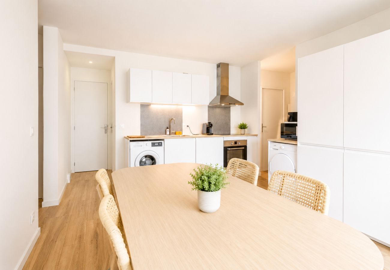 Chambres d'hôtes à Annemasse - M052 Chambre colocation proche gare