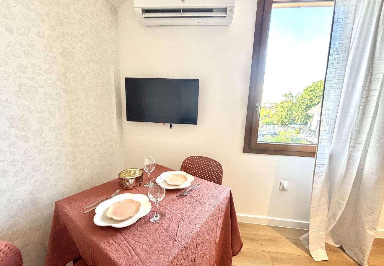 Appartement à Gaillard - M114* Marquer * Superbe appartement parking douane Moillesulaz