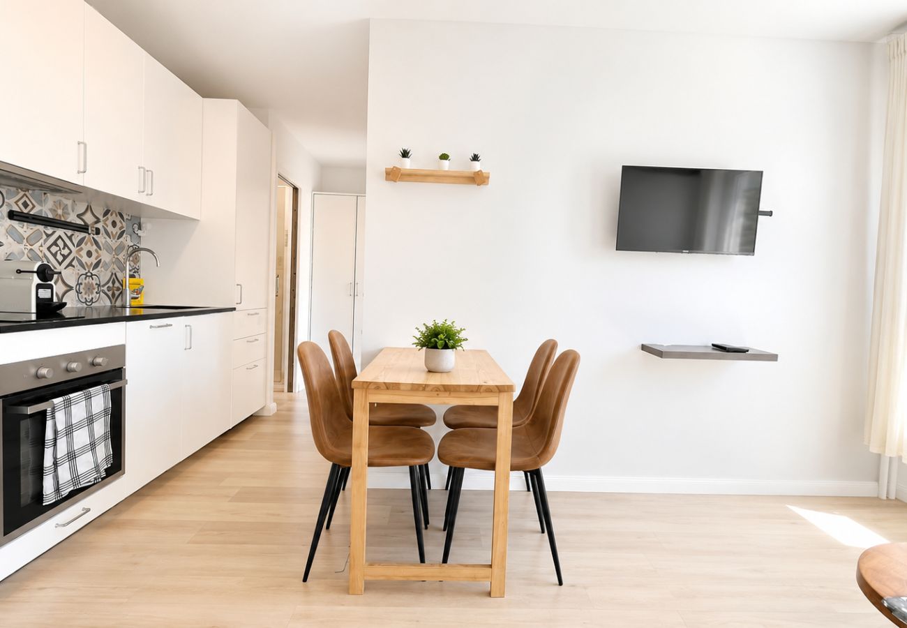 Appartement à Annemasse - M117 T2 calme, gare.
