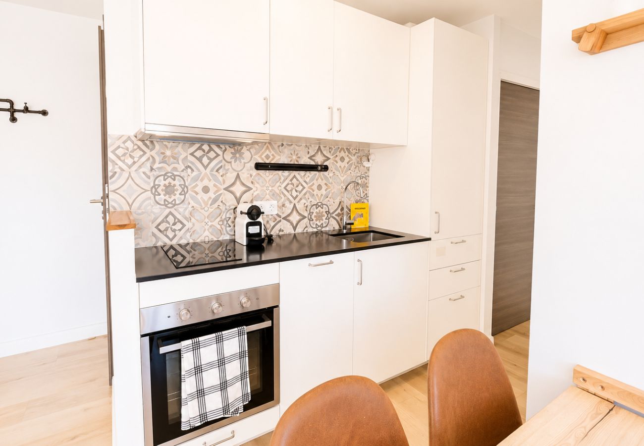 Appartement à Annemasse - M117 T2 calme, gare.