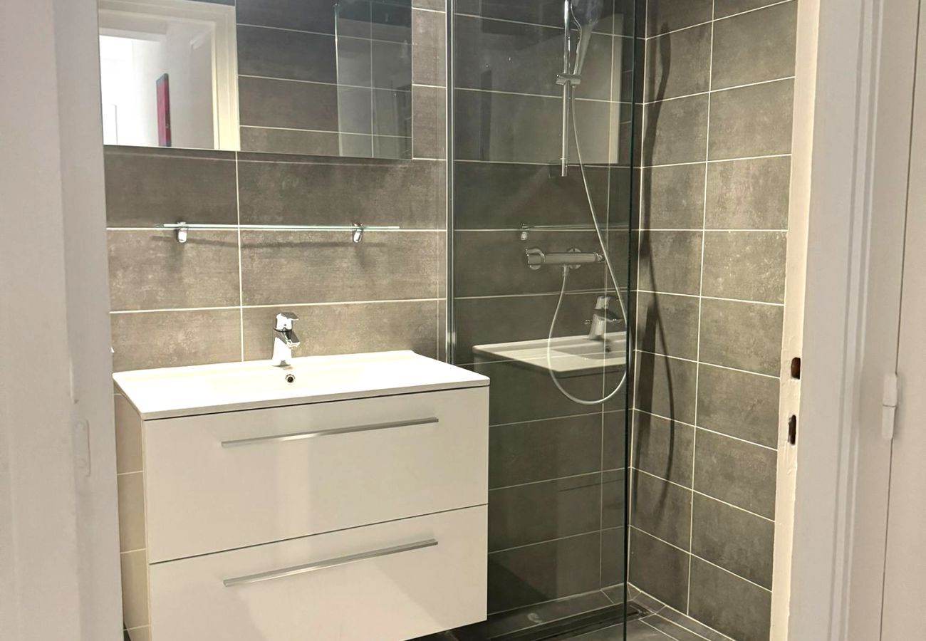 Appartement à Annemasse - M119*Marquer*