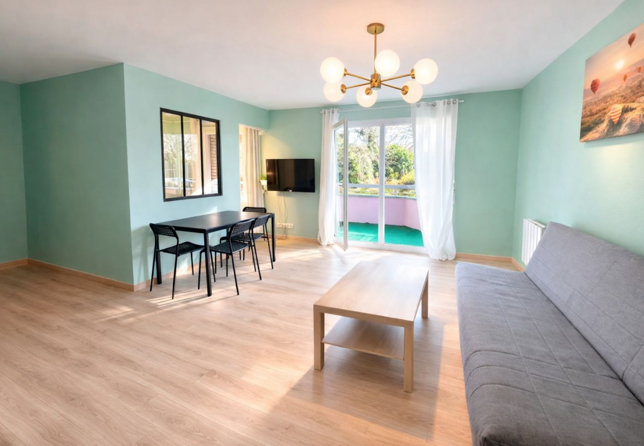 Studio à Gaillard - M131 Joli studio bien agencée