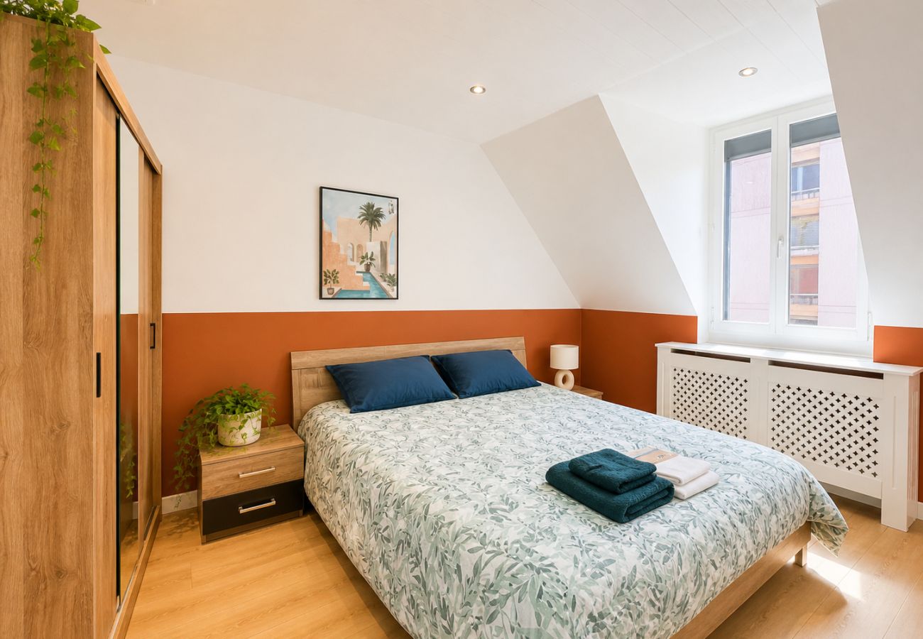 Appartement à Annemasse - M047*Marquer*